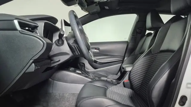 2025 Toyota Corolla XSE