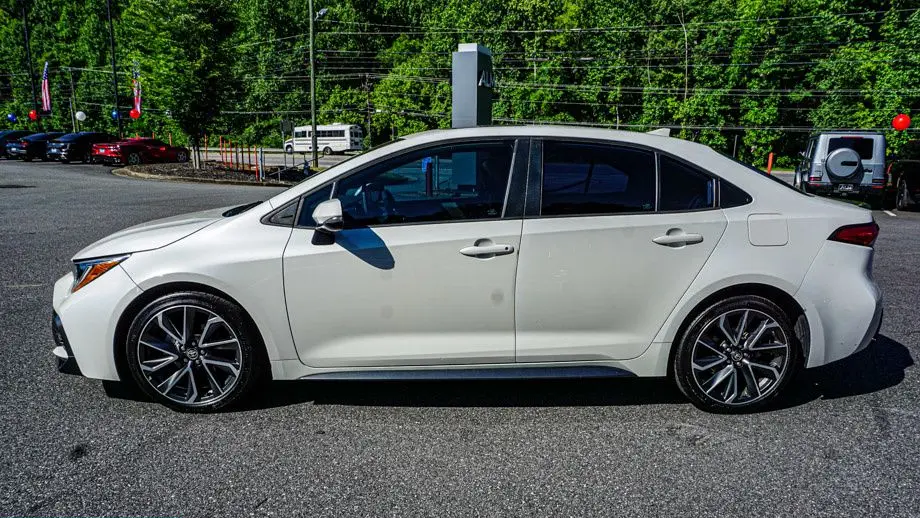 2020 Toyota Corolla XSE