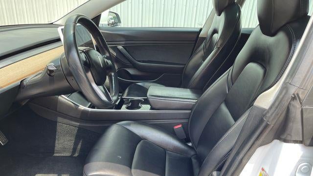 2019 Tesla Model 3 Mid Range
