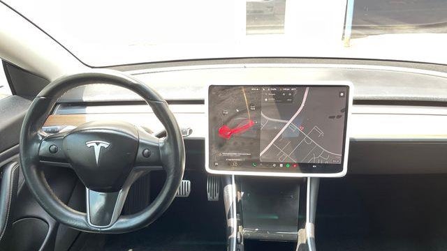 2019 Tesla Model 3 Mid Range