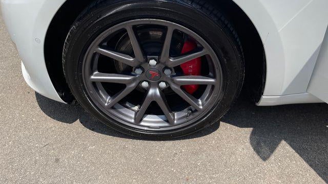 2019 Tesla Model 3 Mid Range