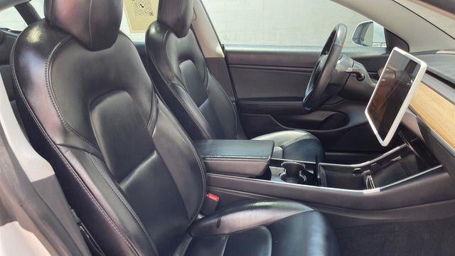 2019 Tesla Model 3 Mid Range