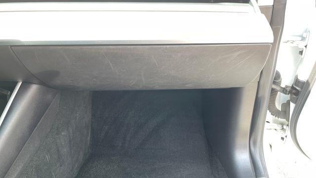 2019 Tesla Model 3 Mid Range