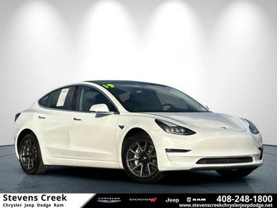 Photo of a 2019 Tesla Model 3 MID Range 4DR Fastback for sale