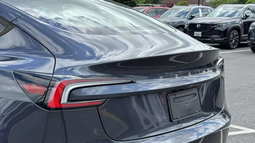 2025 Tesla Model 3 Long Range