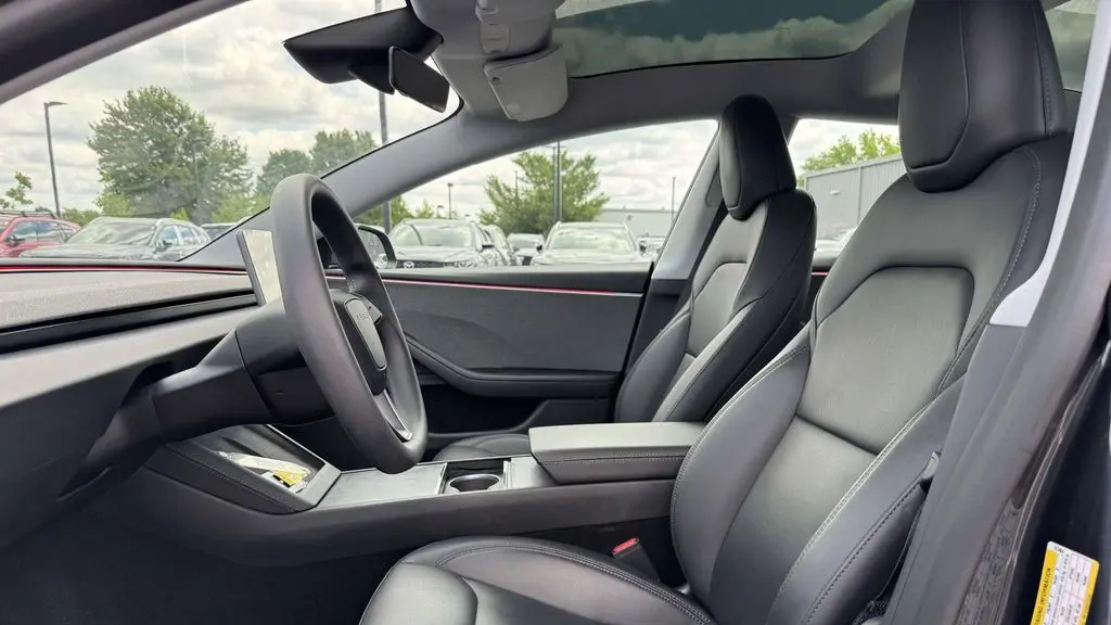 2025 Tesla Model 3 Long Range