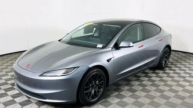 2025 Tesla Model 3 Long Range