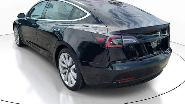 2018 Tesla Model 3 Mid Range