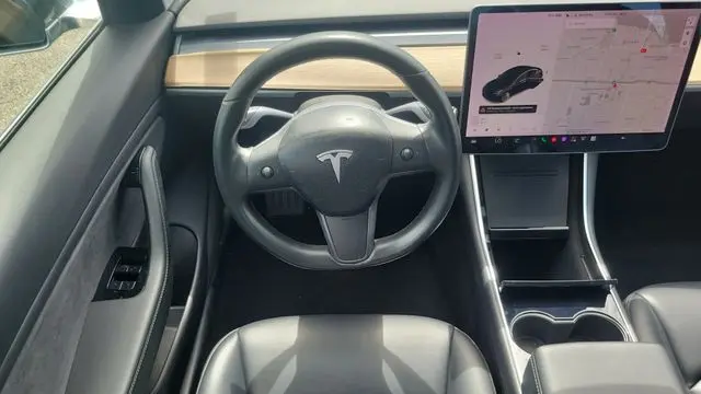 2018 Tesla Model 3 Mid Range