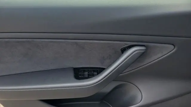 2018 Tesla Model 3 Mid Range