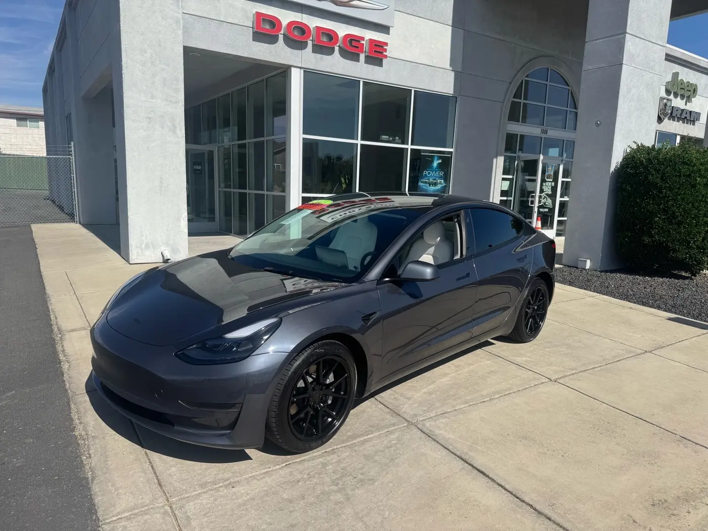 2023 Tesla Model 3 - $29,588