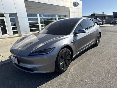 2025 Tesla Model 3 Long Range 4DR Fastback