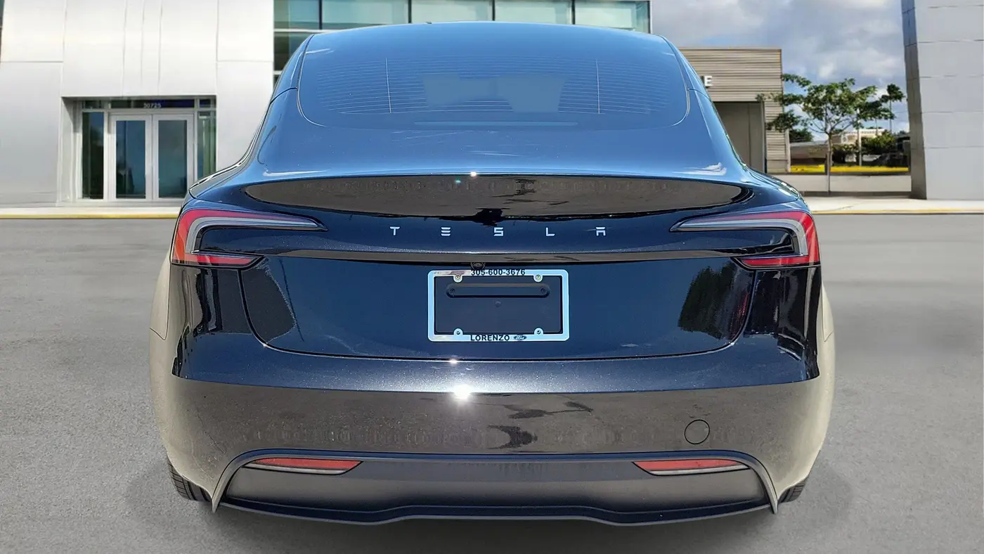 2025 Tesla Model 3 Long Range