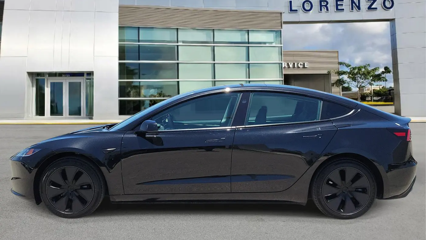 2025 Tesla Model 3 Long Range