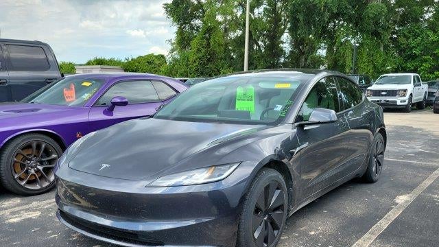 2025 Tesla Model 3 Long Range