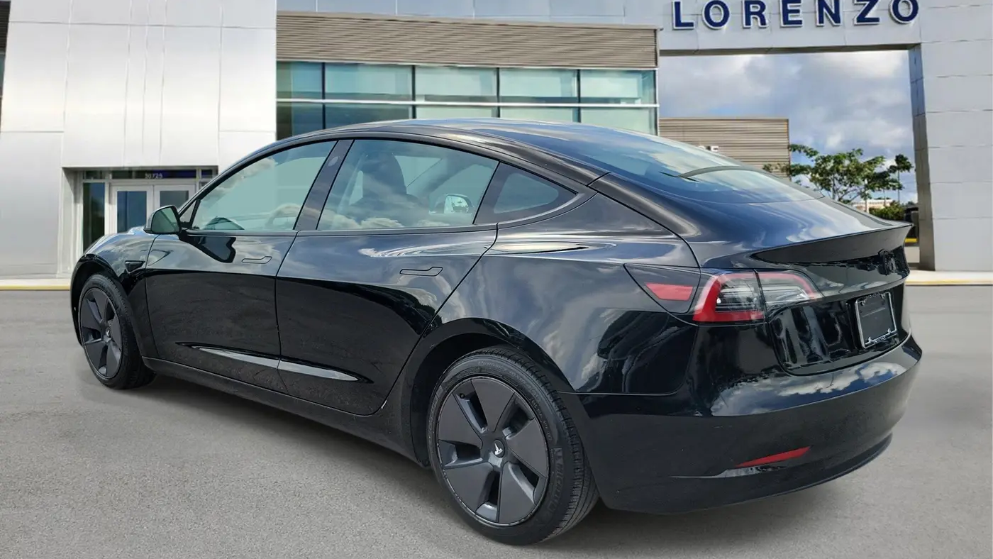 2023 Tesla Model 3 Base