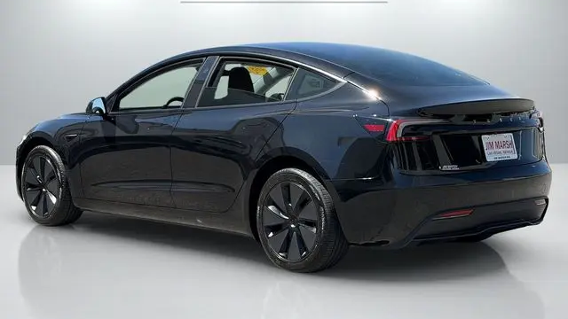 2025 Tesla Model 3 Long Range