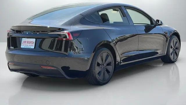 2025 Tesla Model 3 Long Range