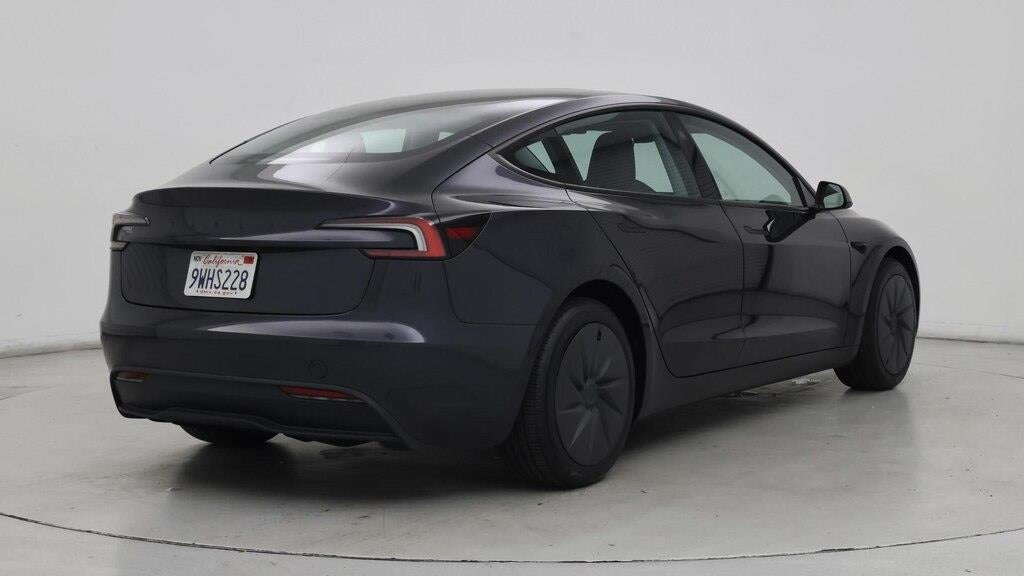 2025 Tesla Model 3 Long Range