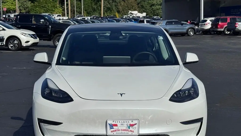 2021 Tesla Model 3 Standard Range Plus