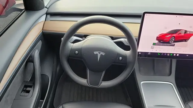 2023 Tesla Model 3 Base