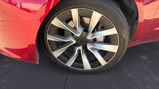 2024 Tesla Model 3 Long Range