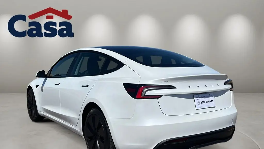 2025 Tesla Model 3 Long Range