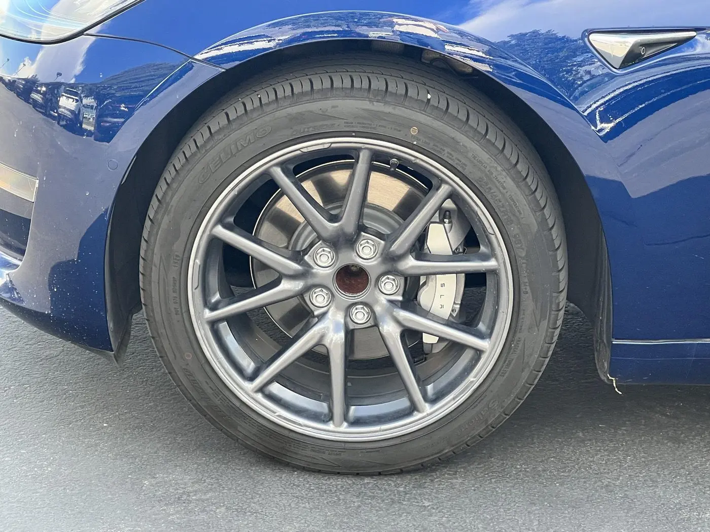 2018 Tesla Model 3 - $21,593