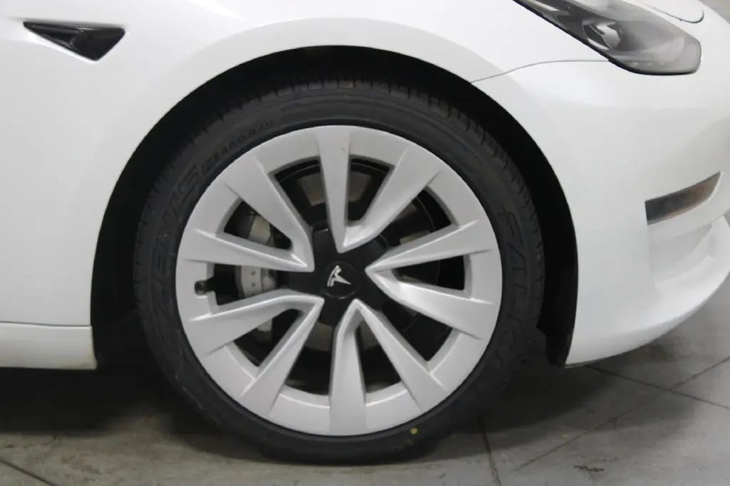 2023 Tesla Model 3 - $26,288