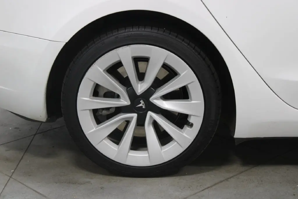 2023 Tesla Model 3 - $26,288