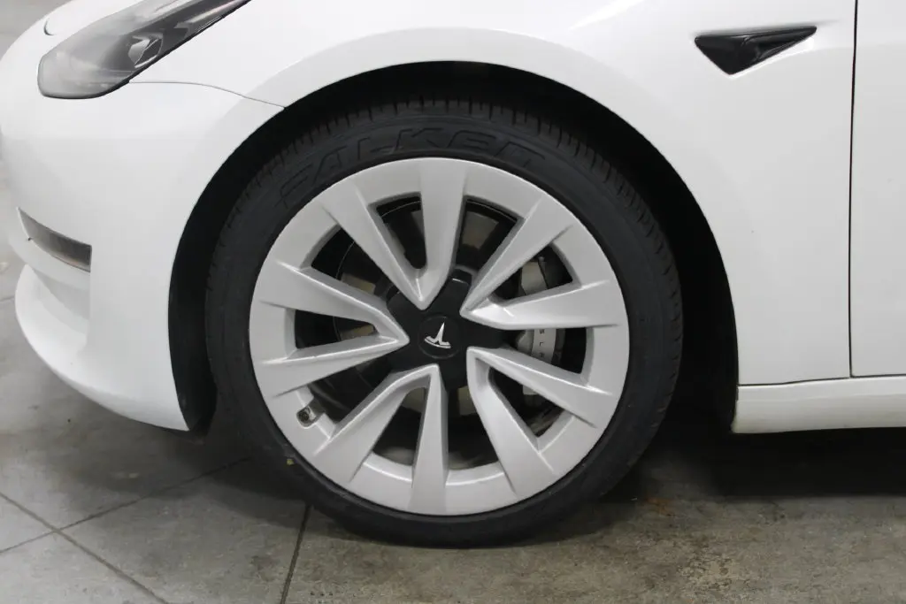 2023 Tesla Model 3 - $26,288
