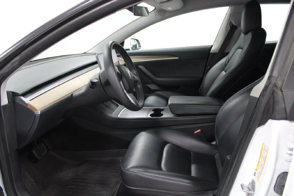 2023 Tesla Model 3 - $26,288