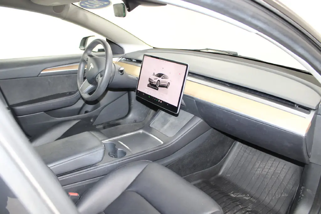 2023 Tesla Model 3 - $26,288