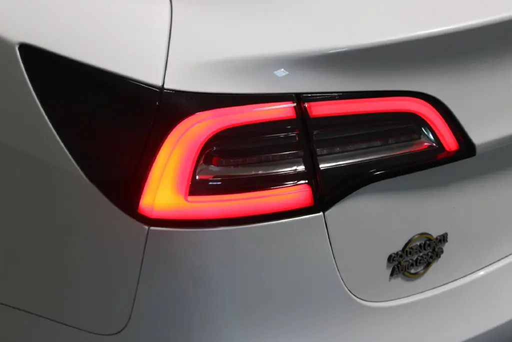 2023 Tesla Model 3 - $26,288