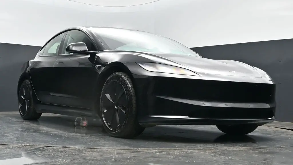 2024 Tesla Model 3 Long Range