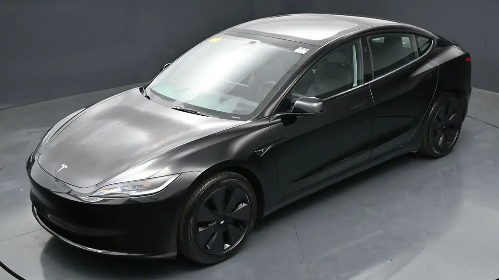 2024 Tesla Model 3 Long Range