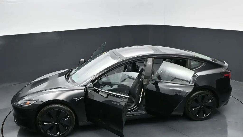 2024 Tesla Model 3 Long Range