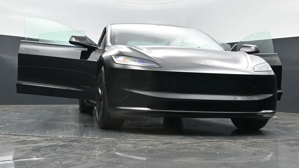 2024 Tesla Model 3 Long Range