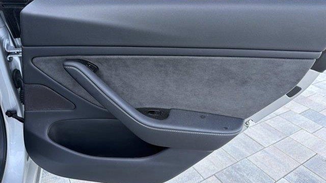 2018 Tesla Model 3 Mid Range