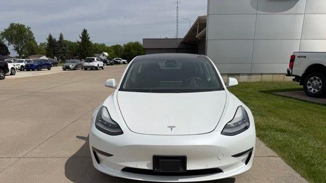 2019 Tesla Model 3 Mid Range
