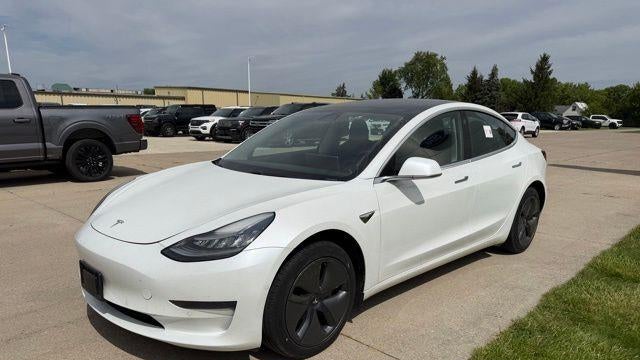 2019 Tesla Model 3 Mid Range