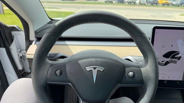 2019 Tesla Model 3 Mid Range