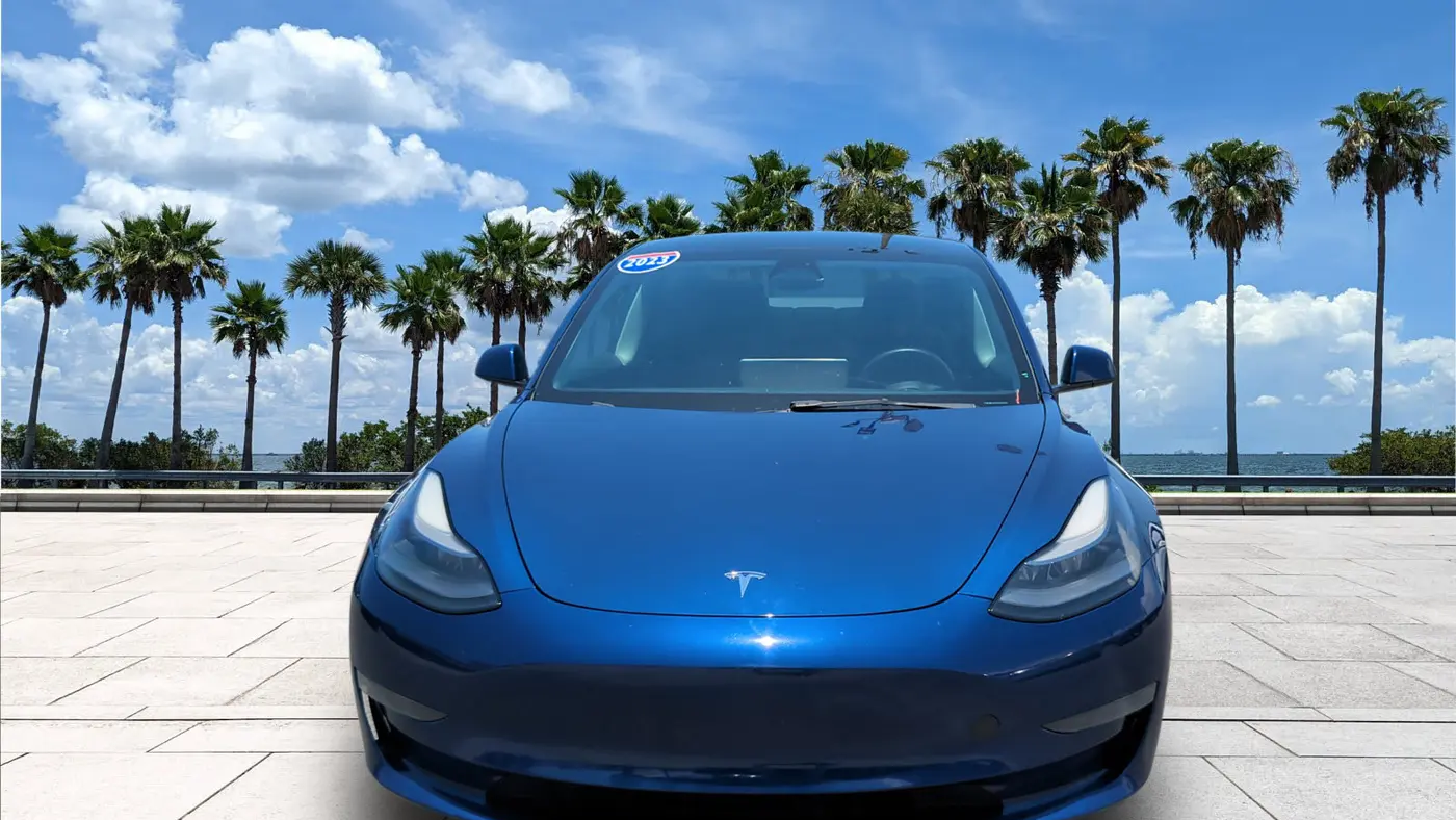 2023 Tesla Model 3 Base