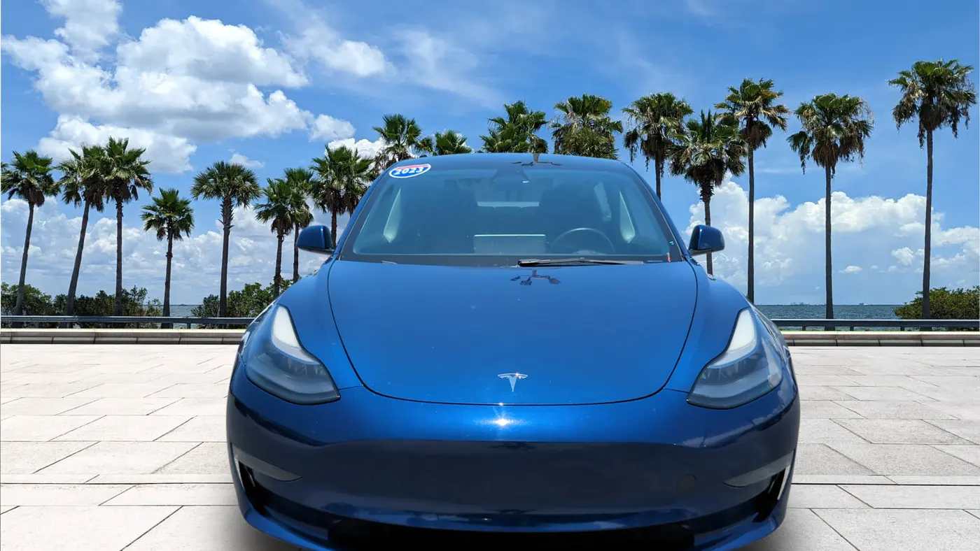 2023 Tesla Model 3 Base