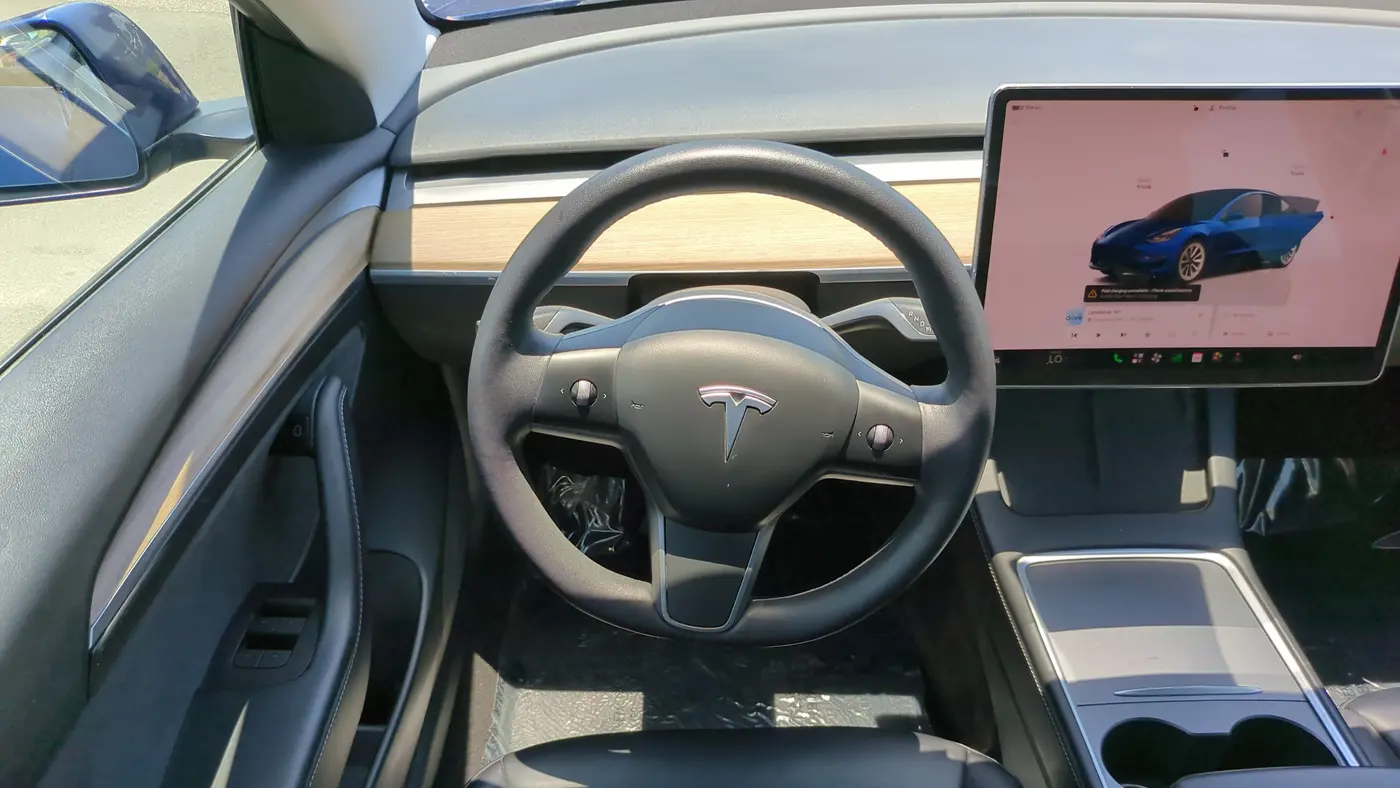 2023 Tesla Model 3 Base