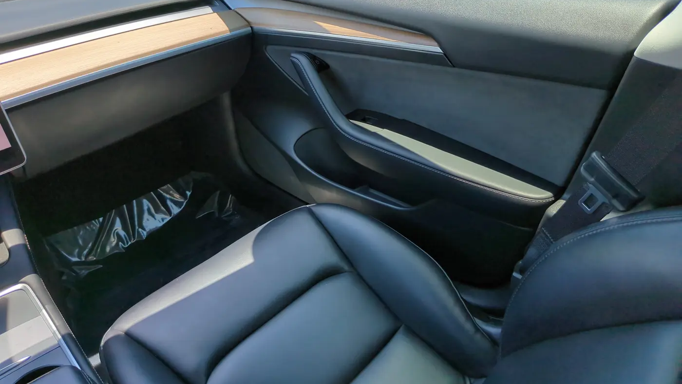 2023 Tesla Model 3 Base