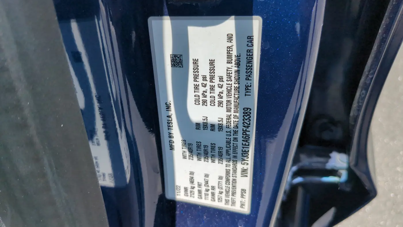 2023 Tesla Model 3 Base