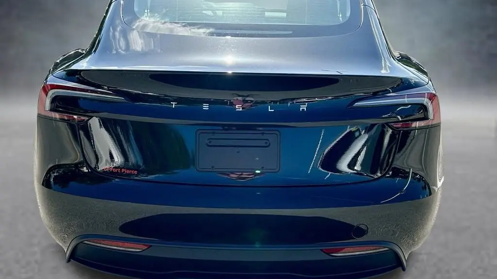 2025 Tesla Model 3 Long Range