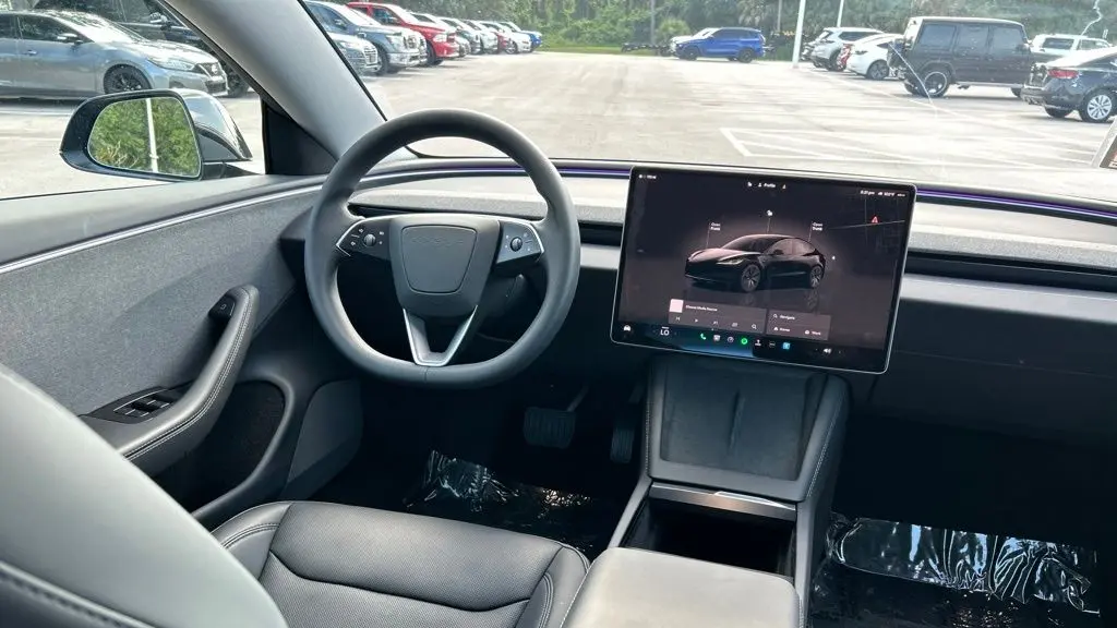 2025 Tesla Model 3 Long Range