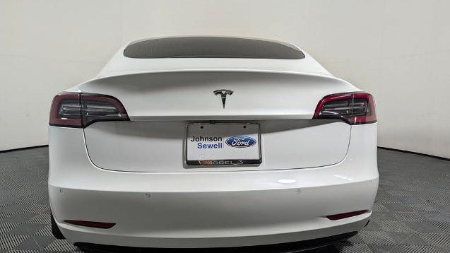 2018 Tesla Model 3 Mid Range
